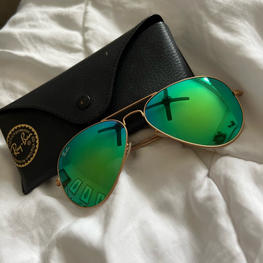 Ray Ban Green Mirror Lens Aviators